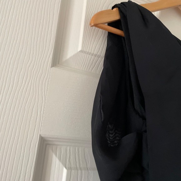 Black “Bubble” Sleeve Dress - Picture 2 of 4